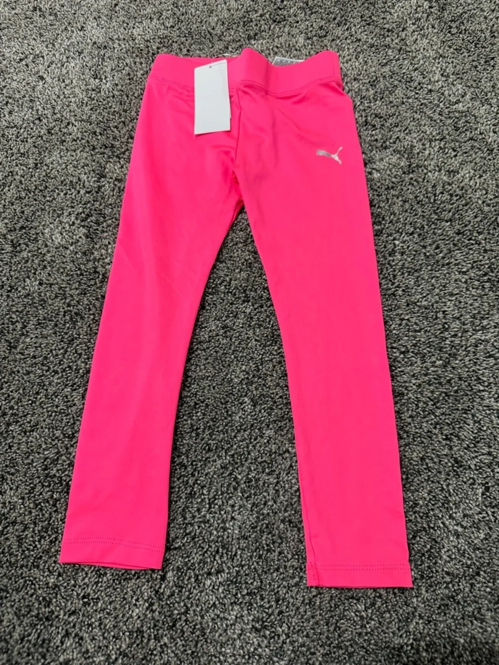 Puma Gray Top with Hot Pink Logo & Hot Pink Leggings size 5 Set - Picture 3 of 3